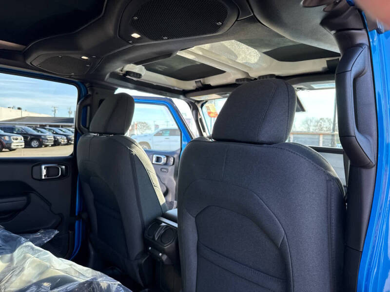 2026 Jeep Gladiator Willys