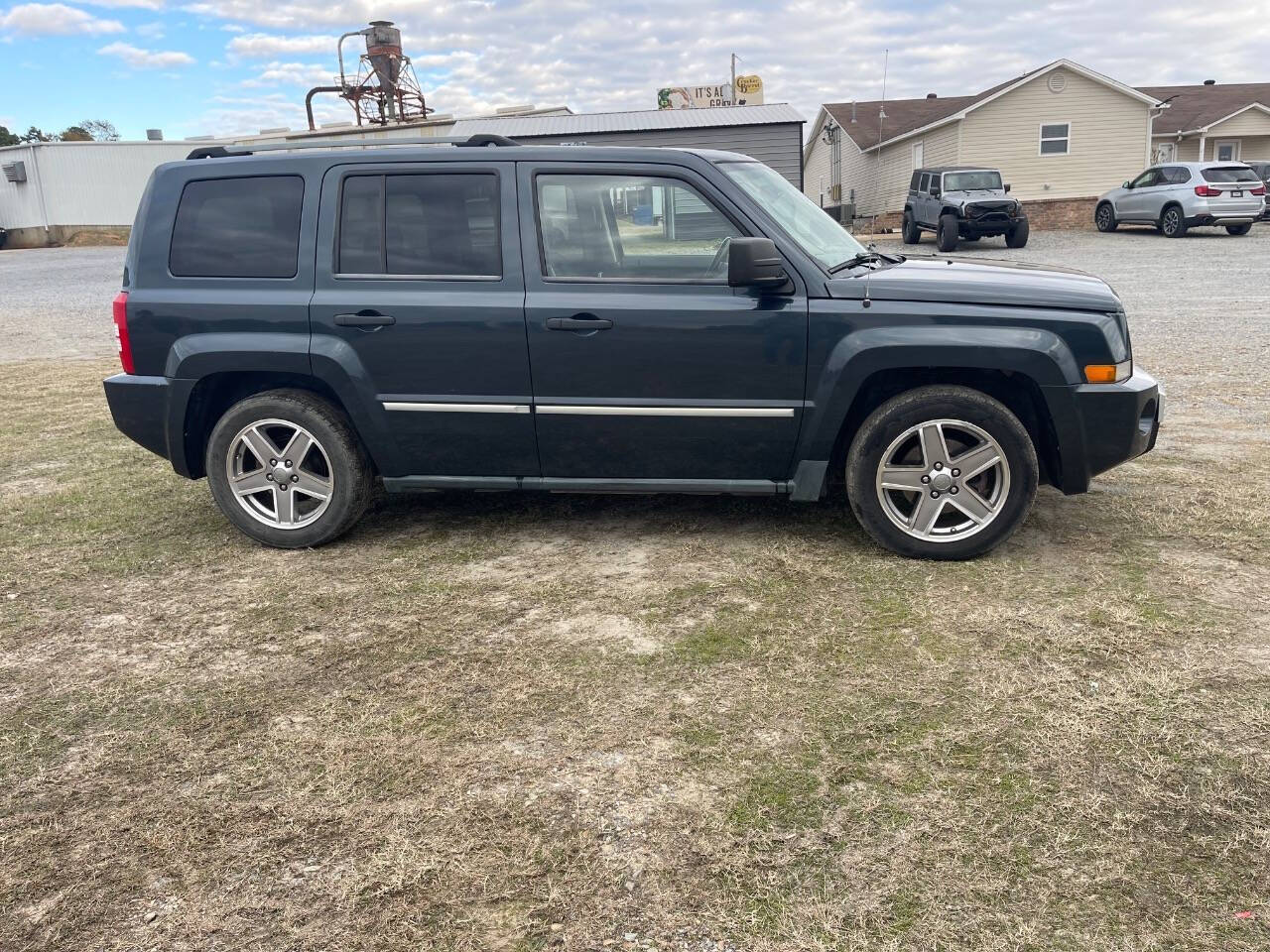 2008 Jeep Patriot for sale at Madco Auto Sales in Bryant, AR