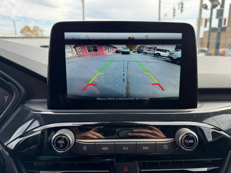 2025 Ford Escape ST-Line