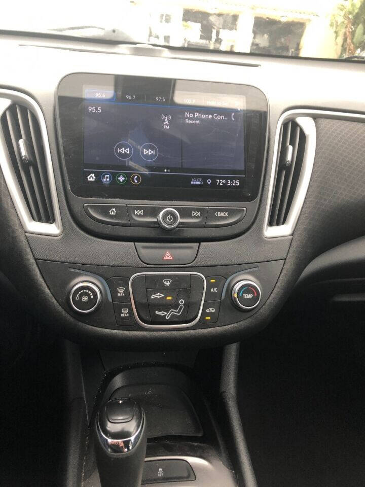 2019 CHEVROLET Malibu Sedan - $14,500