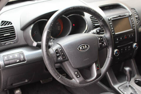 2011 Kia Sorento SX