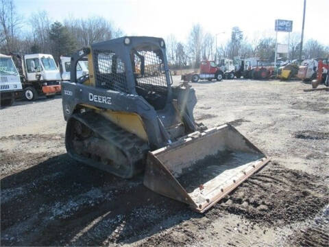 2010 John Deere 323D