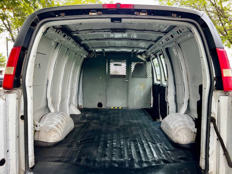 2006 GMC Savana 2500