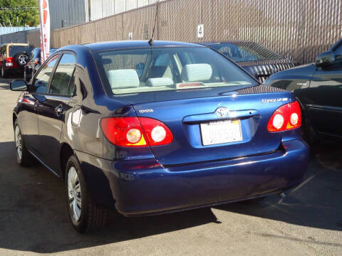 2006 Toyota Corolla LE