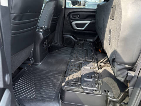 2017 Nissan Titan PRO-4X