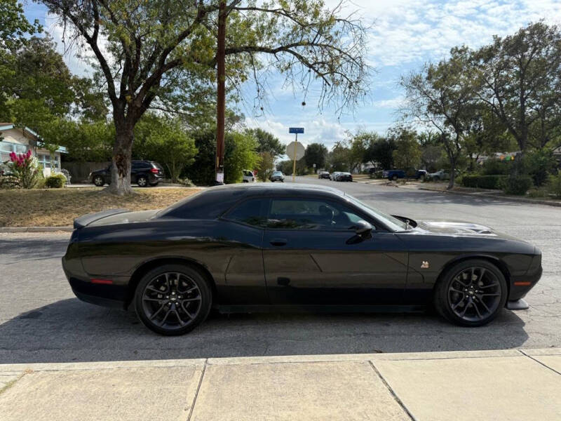 2020 Dodge Challenger