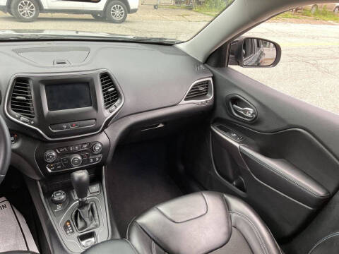 2019 Jeep Cherokee Latitude Plus