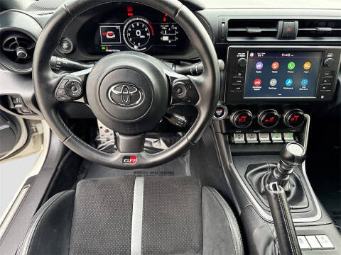 2023 Toyota GR86 Premium