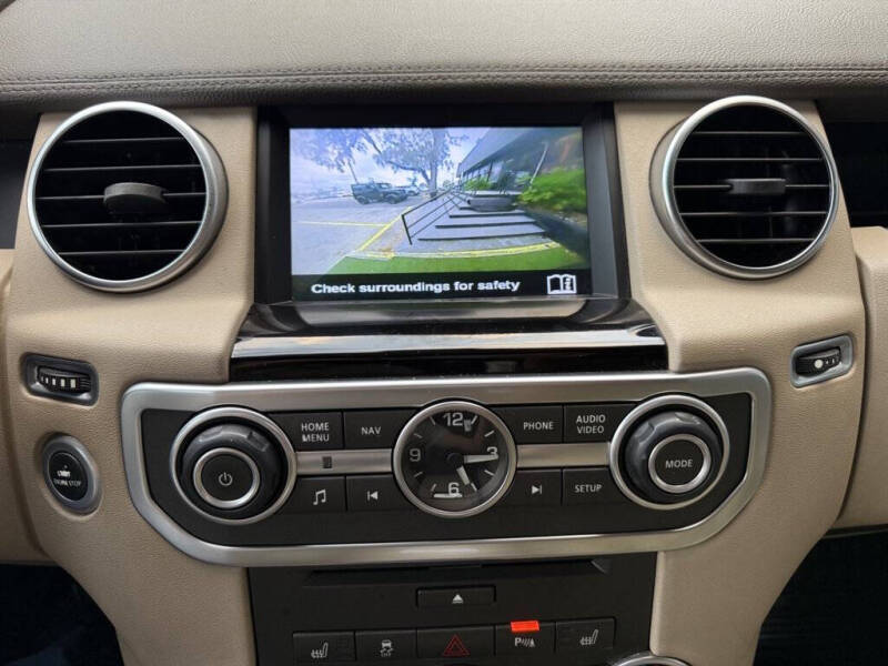 2016 Land Rover LR4 HSE