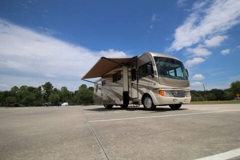 2009 Fleetwood Pace Arrow 38P