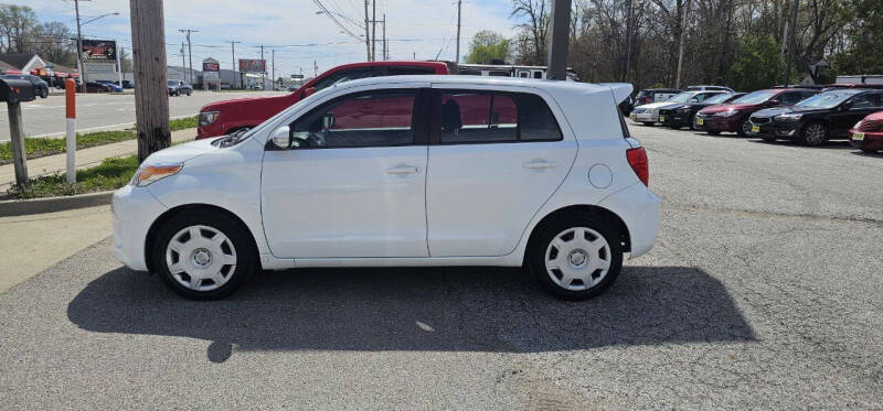 2010 Scion xD