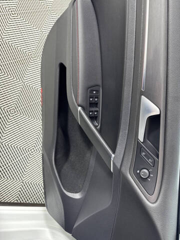 2021 Volkswagen Golf GTI S