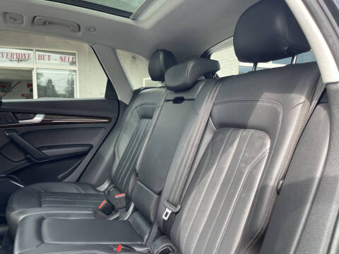 2020 Audi Q5 quattro Premium 45 TFSI