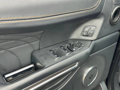2023 Ford Expedition MAX Platinum