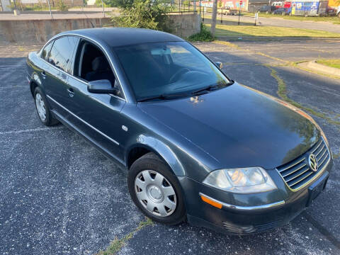 2002 Volkswagen Passat for sale at Supreme Auto Gallery LLC in Kansas City MO