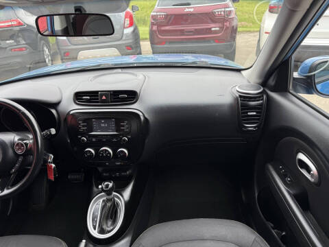 2016 Kia Soul +