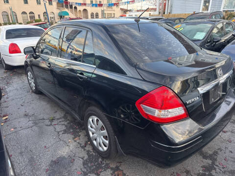 2008 Nissan Versa 1.8 S