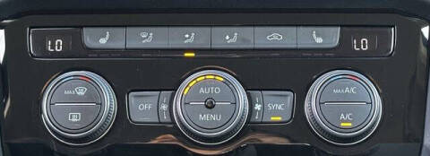 2024 Volkswagen Taos SE 4Motion