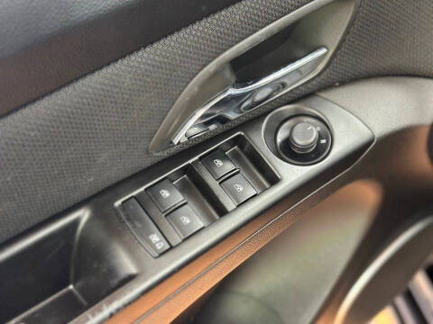 2011 Chevrolet Cruze LT