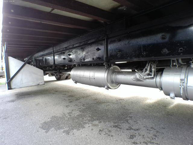 2015 Freightliner M2 106