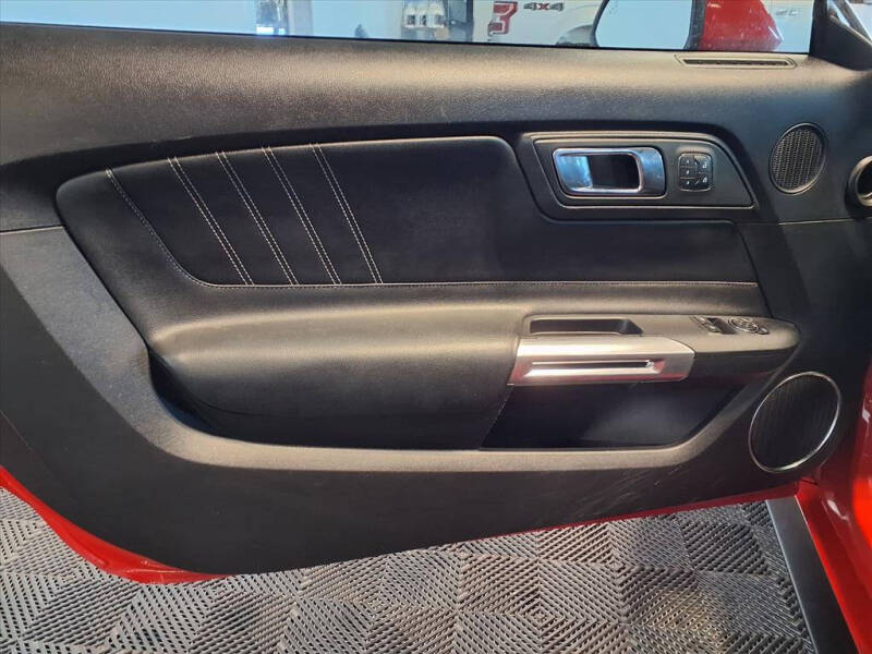 2015 Ford Mustang EcoBoost Premium