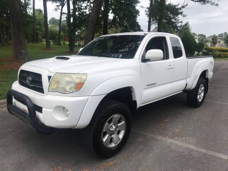 2006 Toyota Tacoma for sale at Global Imports of Dalton LLC in Dalton GA