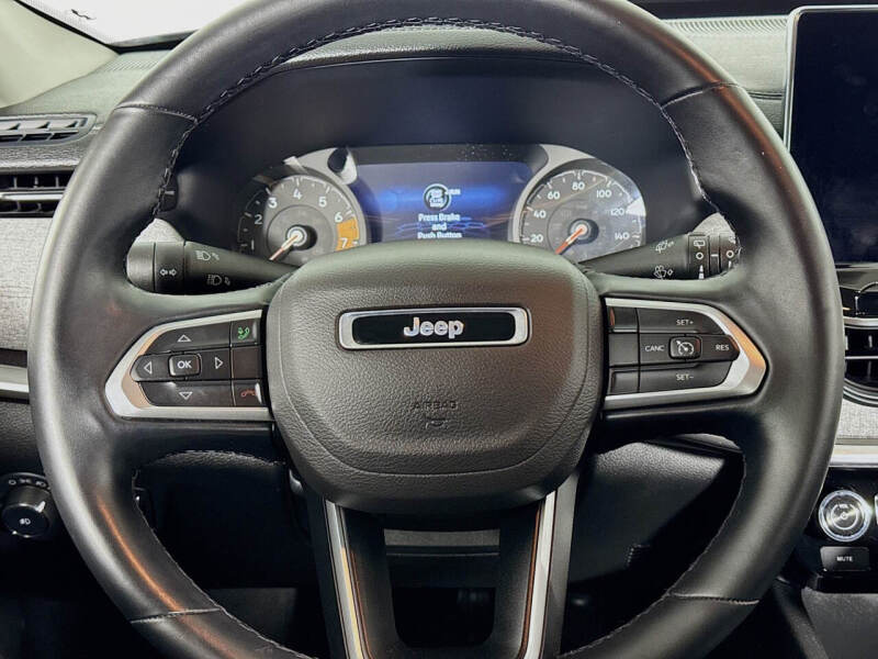 2022 Jeep Compass Latitude Lux