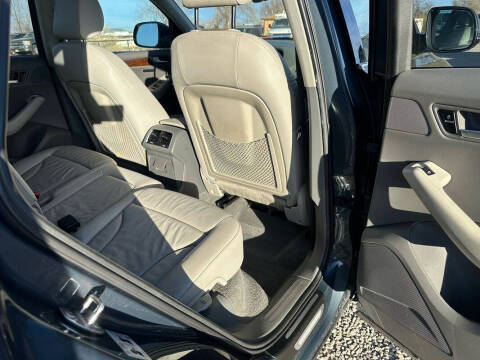 2011 Audi Q5 2.0T quattro Premium Plus