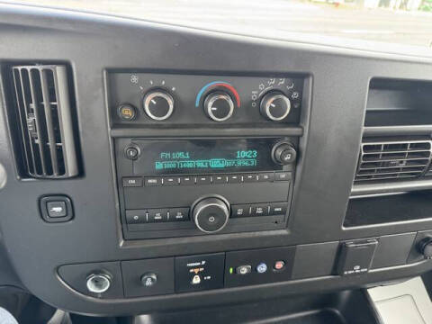 2021 Chevrolet Express 2500