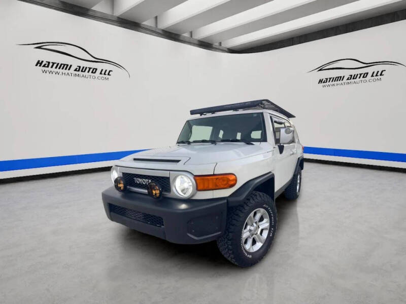 2012 Toyota FJ Cruiser Base's photo