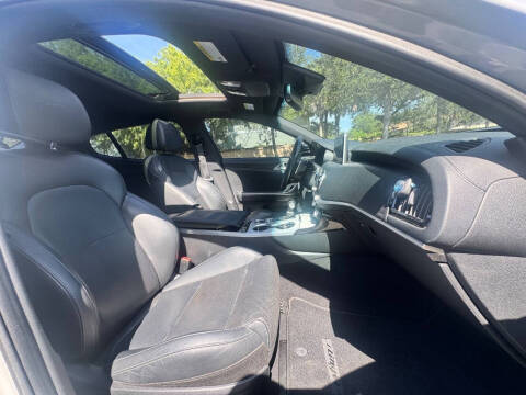 2019 Kia Stinger GT1