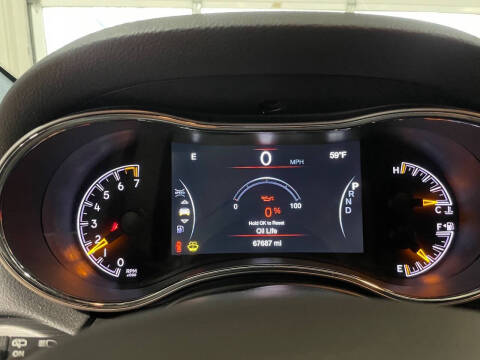 2020 Jeep Grand Cherokee Laredo E