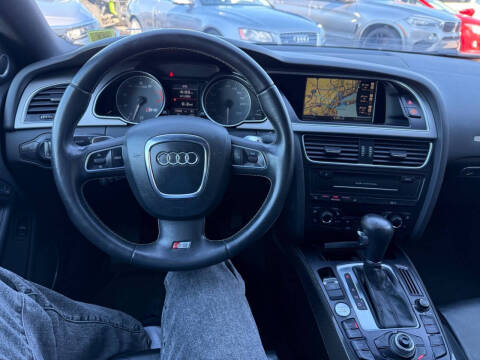2011 Audi S5 4.2 quattro Prestige