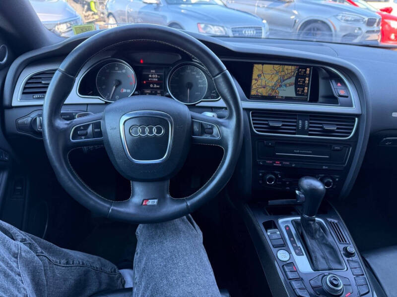 2011 Audi S5 4.2 quattro Prestige