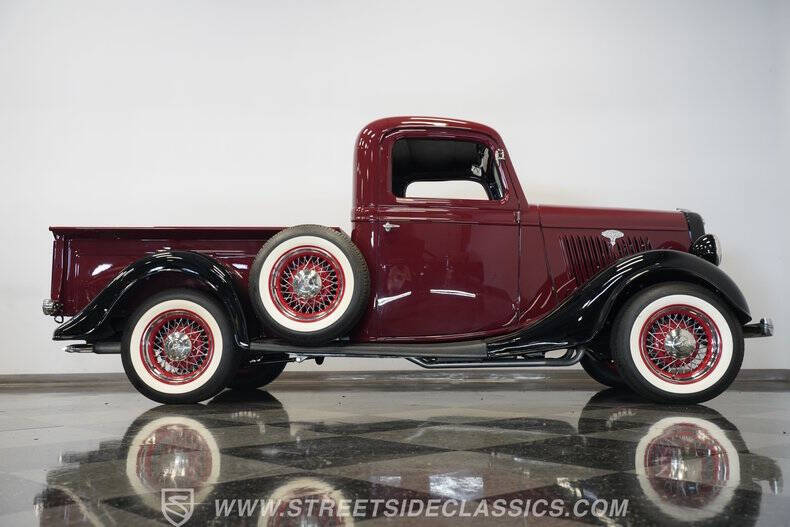 1935 Ford F-100