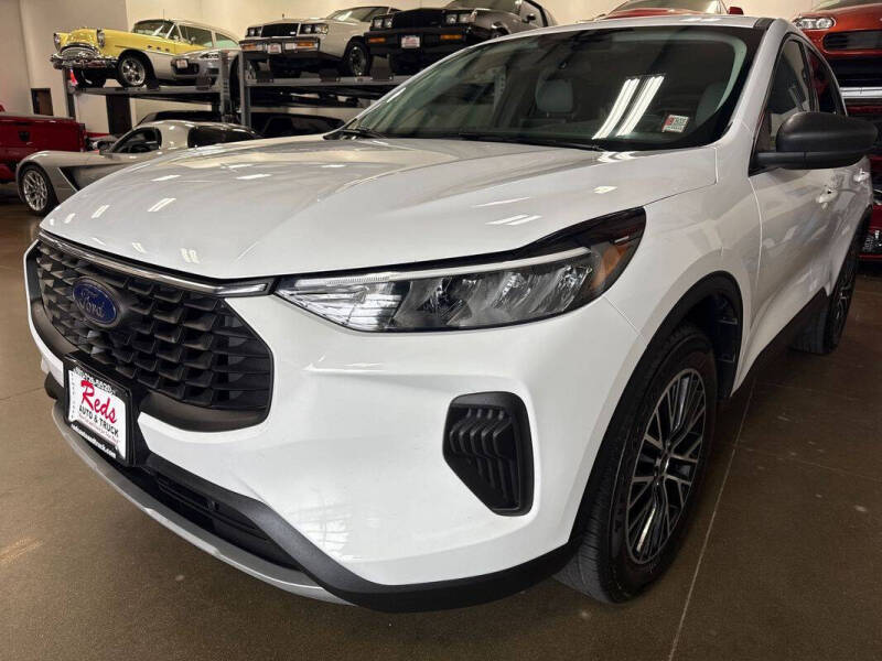 2023 Ford Escape Hybrid Active