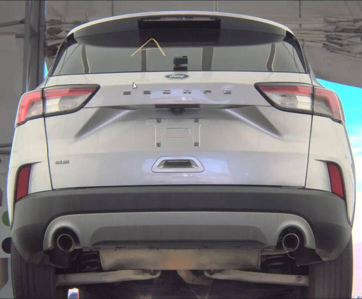 2020 Ford Escape SE