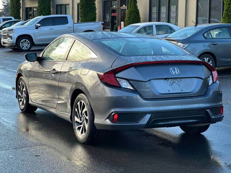 2016 Honda Civic LX-P