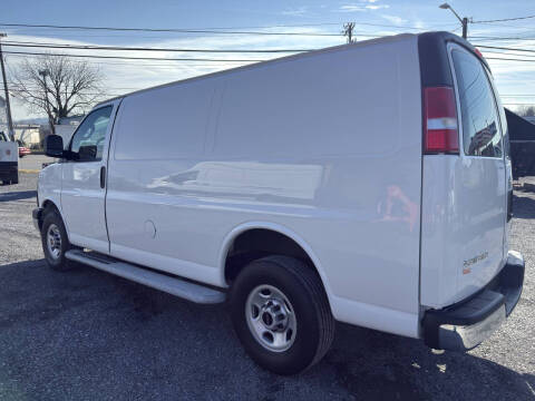 2023 GMC Savana 2500