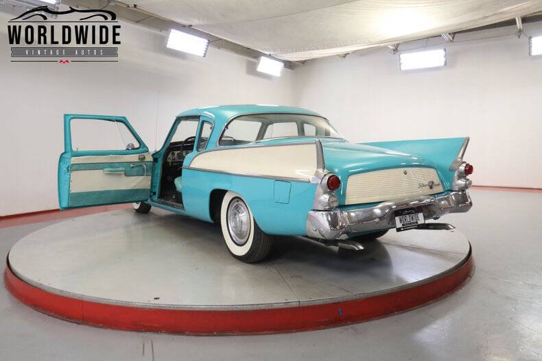 1957 Studebaker Silver Hawk