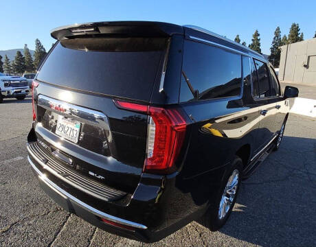 2023 GMC Yukon XL SLT