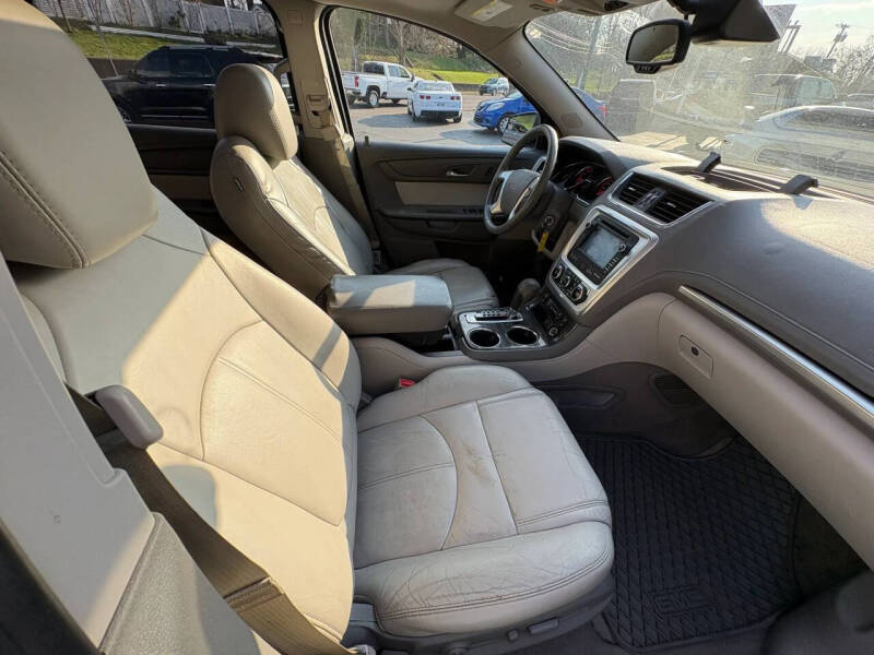 2016 GMC Acadia SLT-1