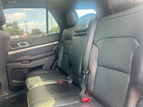 2016 Ford Explorer Sport