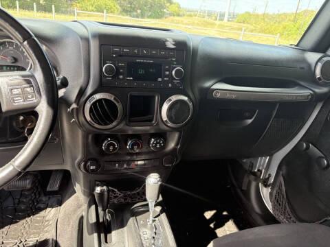 2017 Jeep Wrangler Unlimited Sport S