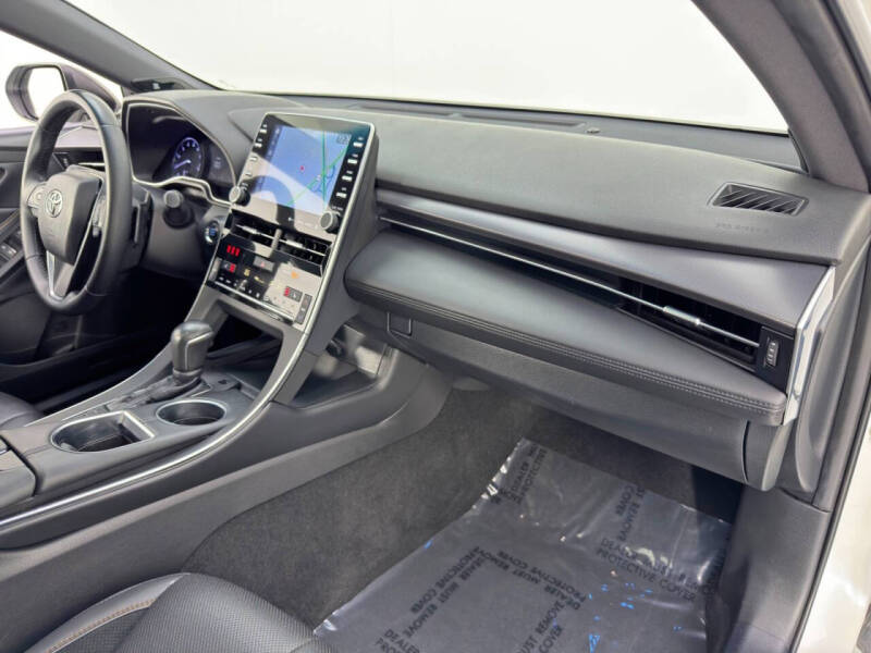 2021 Toyota Avalon XSE Nightshade