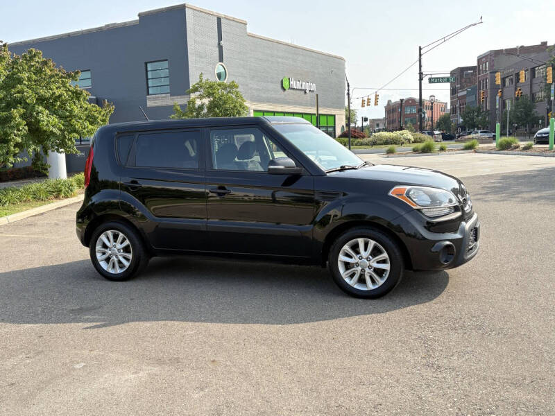 2013 Kia Soul +