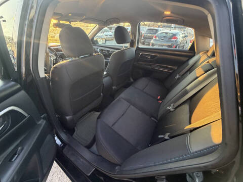 2017 Nissan Altima 2.5 SR