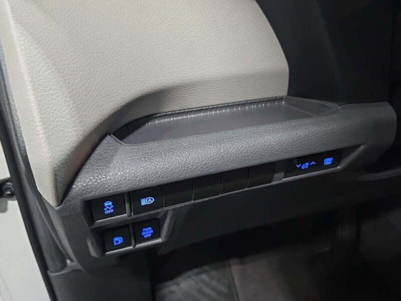 2024 Toyota Sienna XLE 7-Passenger