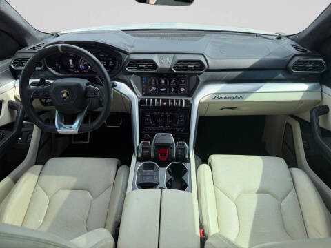 2019 Lamborghini Urus