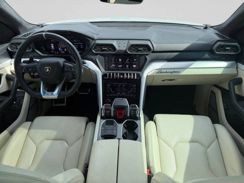 2019 Lamborghini Urus